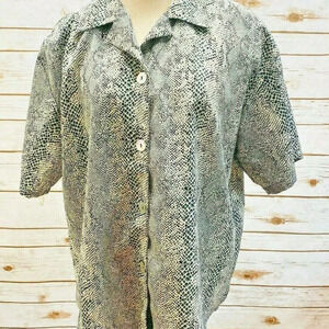 IMPRESSIONS Women Short Sleeve Button Down Collared Animal Print Shirt Sz Large